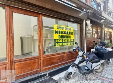 Özsoy Emlak Edirne'den Saraçlar Caddesi Kiralık Ofis Ve Dükkan Özsoy Emlak Edirne'den Saraçlar Caddesi Kiralık Ofis Ve Dükkan