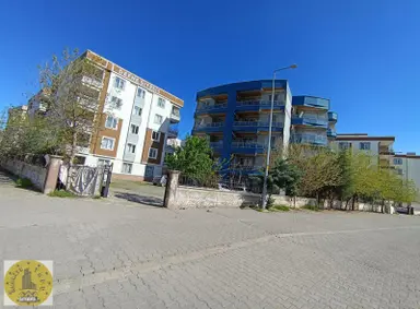Realite Tapudan Sırında Eşyalı 1+1 Daire