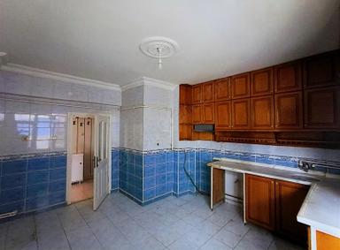 İkizler Gayrimenkul'den Fırat Mahallesi Kiralık 3+1 Daire..