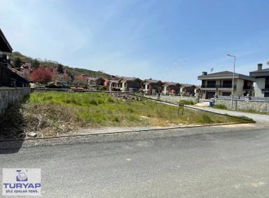 Turyap Güvencesiyle Satılık Şile İmrendere Mah Köşe 571 M2 Arsa.