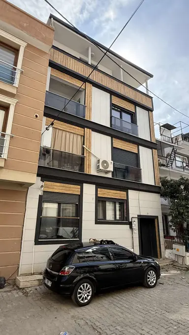 Çiğli Ataşehir'de Dubleks Sıfır Çift Teraslı Lüks Satılık Daire