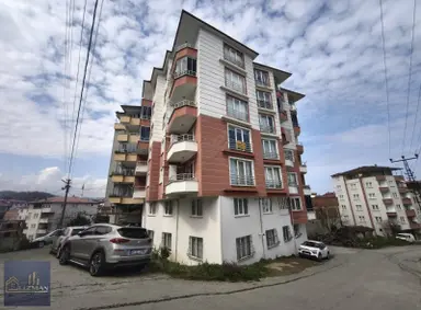 Uzman Emlak'tan Bulancak'ta Satılık 3+1 Sıfır Ayarında Daire