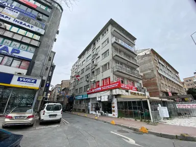 Vatan Caddesinde 160 M2 Satılık 3+1 Daire Fatih/akşemsettin