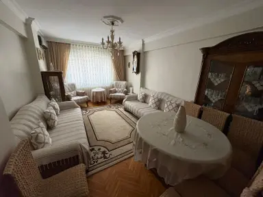 İstanbul House'dan Güngören Güven Mahallesinde 2+1 Ara Kat İstanbul House'dan Güngören Güven Mahallesinde 2+1 Ara Kat
