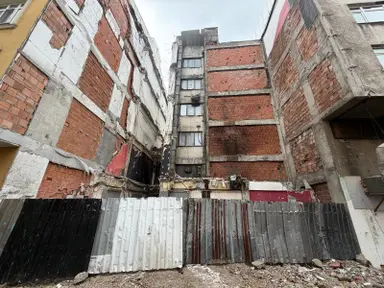 Zeytinburnu Merv Caddesi Emsal Transferıne Uygun 154 M2 Arsa Zeytinburnu Merv Caddesi Emsal Transferıne Uygun 154 M2 Arsa