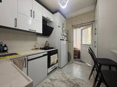 Altınevler Fsm Sitesinde Ön Güney Cephede Satılık 2+1 Daire Altınevler Fsm Sitesinde Ön Güney Cephede Satılık 2+1 Daire
