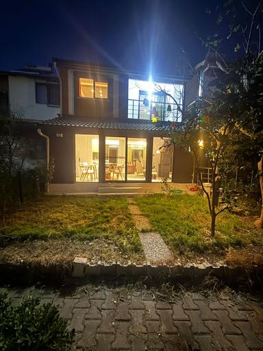 İzmir Dikili Salihleraltında Full Lüks Satılık Villa