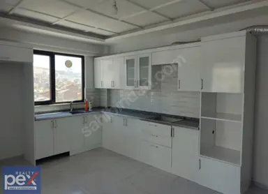 Pex Anka'dan Göztepe Mah.mevlana Ortaokul Yanı Kiralık 3+1 Daire