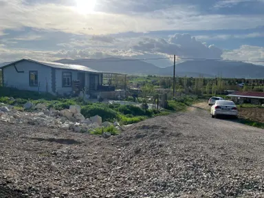 Korkuteli Bozova Yukarı Da İçinde 2+1 Ev Olan 842 M2 Satılık Tarla Korkuteli Bozova Yukarı Da İçinde 2+1 Ev Olan 842 M2 Satılık Tarla