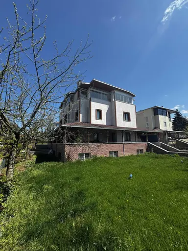 Arnavutkoy Bolluca Site İçerisinde 500mt2 Kiralık Villa