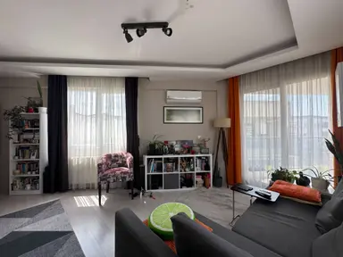 Akdoğan Caddesi’nde Yüksek Kira Getirili, Genç Binada 2+1
