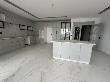 Zeydan Sitesi'nde Lüks 4+1 Daire - 175m² Fırsat! Zeydan Sitesi'nde Lüks 4+1 Daire - 175m² Fırsat!