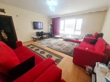 Etimesgut Merkezi Konumda 3+1 Çok Geniş Yüksek Giriş Daire