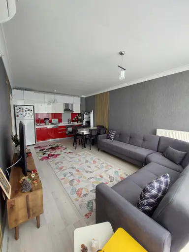 Sahibinden Relax Eryaman'da Genis Tip 1+1 Yapılı Geniş Balkonlu Ve Eşyasız Daire