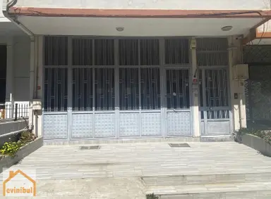 Yunus Emre Caddesine 1.paralelde 120m2 Düz Giriş Dükkan