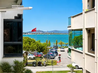 Umas Solutıon'dan Kırlangıç Karşısı Ön Sıra 3+1 Manzaralı Daire