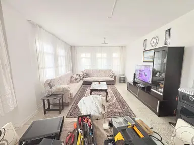 Prestij'den Hamidiye'de Askerlik Şubesi Civarı Temiz 3+1 Daire Prestij'den Hamidiye'de Askerlik Şubesi Civarı Temiz 3+1 Daire
