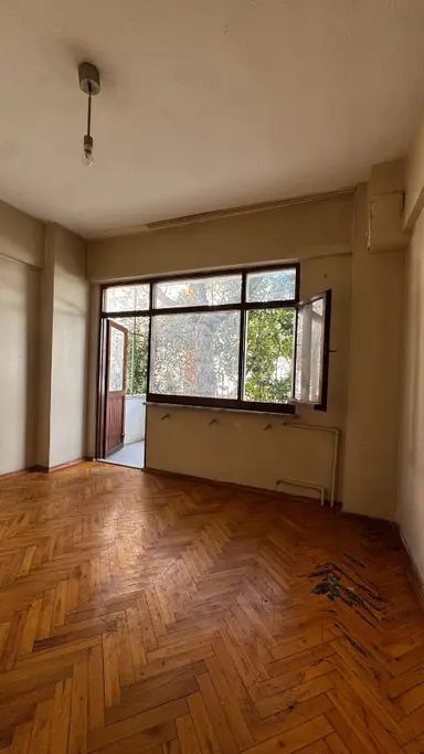 Satılık Ana Cadde Üstü Giriş Kat 2+1 Daire Satılık Ana Cadde Üstü Giriş Kat 2+1 Daire