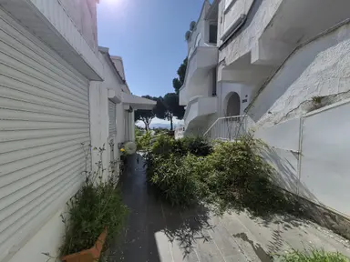Çandarlı Meltemköy'de Deniz Manzaralı, Plajlı 1+1 Daire
