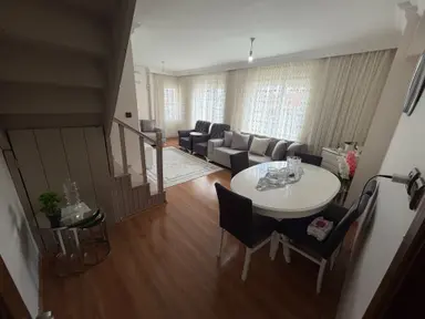 * Meral R1852 Kentsele Uygun 3 Katlıda Lüks 4+1 Masrafsız Dubleks