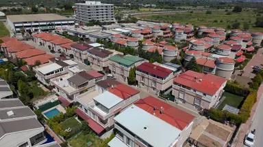 Karaali Villalar Bölgesinde Özel Tasarım 280 M2 Satılık Villa