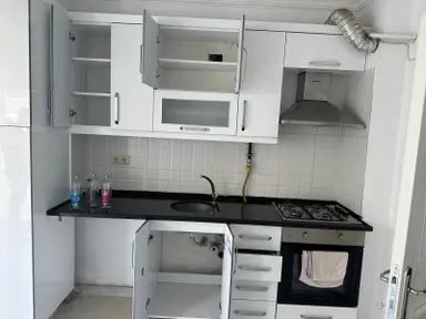Adalet Gold Group Emlak'tan Bengiler Mahallesinde Kiralık Daire 3+1 Merkezin Göbeginde Uygun Fiyata