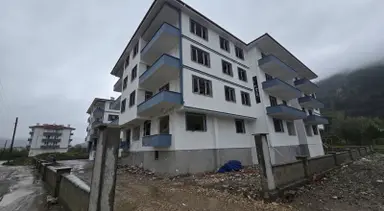 Sahilde Denize Yürüme Mesafesinde 2+1 Yapım Aşamasında Sahilde Denize Yürüme Mesafesinde 2+1 Yapım Aşamasında