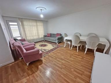 Saimekadın Mahallesinde Bağımsız Salon Full Eşyalı 2+1 Kiralık