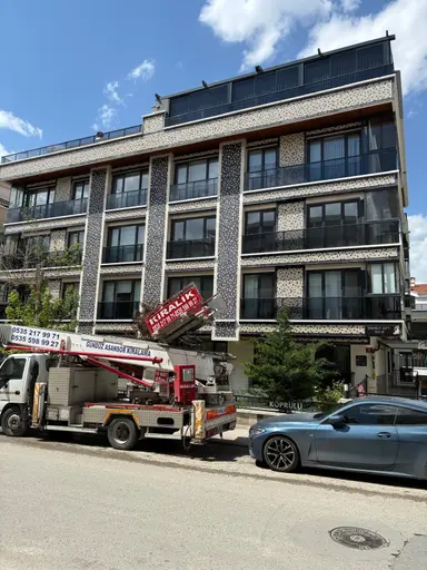 Emek Veli Necdet Arığ Caddesi Üzerinde Bahçe Katı 2+1 3 Yıllık Binada Satılık Daire Emek Veli Necdet Arığ Caddesi Üzerinde Bahçe Katı 2+1 3 Yıllık Binada Satılık Daire