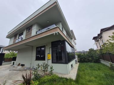 Ordu Akyazı Mah De Denize Yakın Mesafede Satılık Villa
