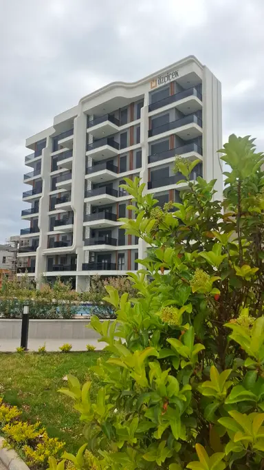 Altıntaşta Kiralık Lüx Sitede Sıfır 1+1