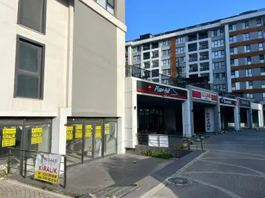 Pegaas'tan Reform Life'da 1225m2 Düz Giriş Kiralık Dükkan Pegaas'tan Reform Life'da 1225m2 Düz Giriş Kiralık Dükkan