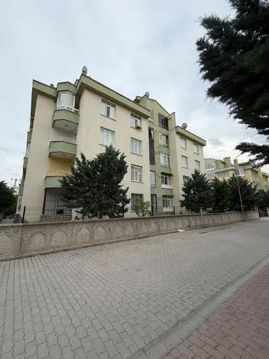 Tezcandan Yazırda 4+1 Dublex Bakımlı Satılık Daire