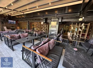 Bağlarbaşı Meydanında 2 Katlı Devren Kiralık Cafe Bağlarbaşı Meydanında 2 Katlı Devren Kiralık Cafe