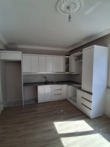 Adalet Gold Group Emlak'tan Şair Emrah Mahallesinde Uygun Fiyata 2+1 Kiralık Daire Bu Fırsat Kaçmaz