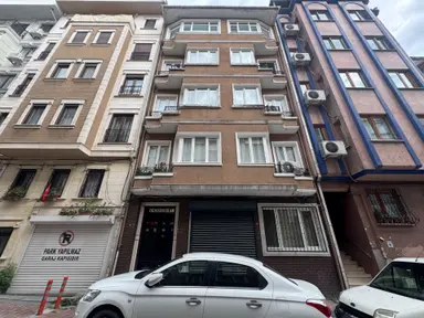 Turyap' Tan Fatih Hıstorıa Avm Yan Sokağında Satılık Daire