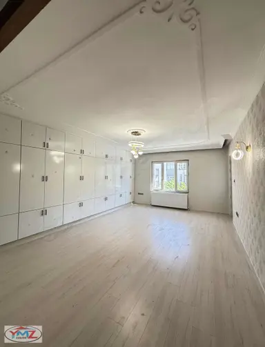 Ymz Den Satılık 3+1 160 M2 Net Oturum Yapı Kayıt Belgeli Ymz Den Satılık 3+1 160 M2 Net Oturum Yapı Kayıt Belgeli
