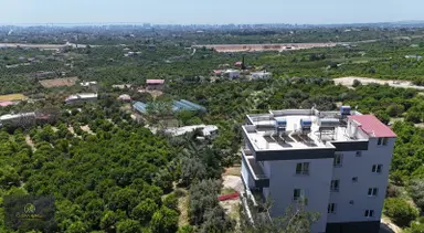 Erdemli Tömük Satılık Müstakil 3 Katlı Bina Ve Limon Bahçesi