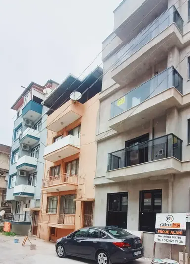 Acil Buca Uçanyola Yakın Arakat Sıfır Daire Acil Buca Uçanyola Yakın Arakat Sıfır Daire