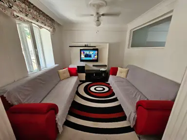 Dikili Salimbey Denize 100 Mt Mesafede 2+1 Eşyalı Satılık Daire