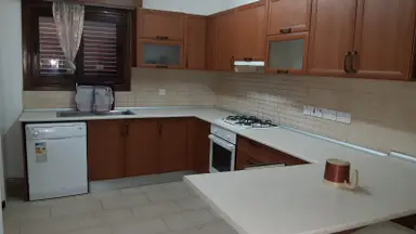 Lefkoşa Göçmenköyd E Kıralık 2+1 Full Eşyalı Daire Aile Binası