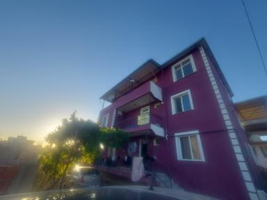 Turpa Lotus'tan Yazıbaşı'nda Geniş 3+1 Kiralık Daire (150m²) Turpa Lotus'tan Yazıbaşı'nda Geniş 3+1 Kiralık Daire (150m²)