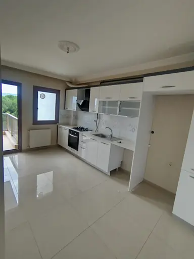 Menderes Merkezde 3+1 Kiralık Daire Menderes Merkezde 3+1 Kiralık Daire