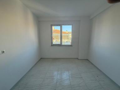 Kırbağı Mah. Belediye Yakını 1+1 Yerden Isıtmalı Sıfır Satılık Apart