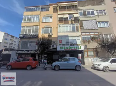 Rüstempaşa Mah. İsmet Acar Caddesi Üzerinde Satılık 2+1 Daire Rüstempaşa Mah. İsmet Acar Caddesi Üzerinde Satılık 2+1 Daire