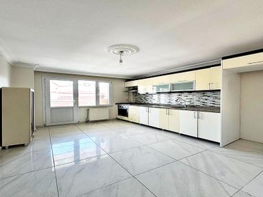 Cadde34 Yapı'dan Üçevler'de Krediye Uygun Asansörlü Yeni Binada Aşiret Paket 3+1 Arakat Daire