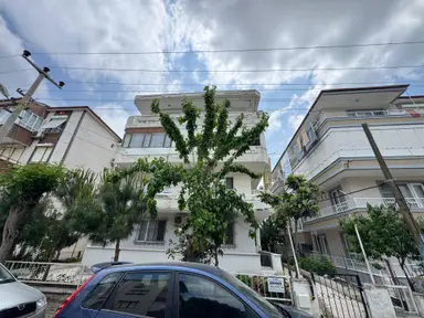 🏡 Referans'tan Akçay Merkez'de Denize 200 Mt Eşyalı 2+1 Daire