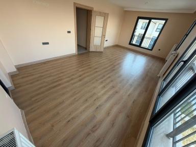 Saraycık Toki'de 3+1 Ara Katta Asansörlü E.banyolu Bul.cepheli Krediye Uygun Borçsuz Fırsat Daire Saraycık Toki'de 3+1 Ara Katta Asansörlü E.banyolu Bul.cepheli Krediye Uygun Borçsuz Fırsat Daire