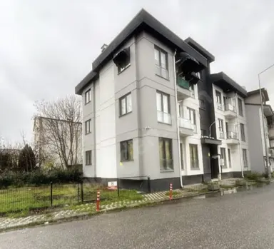 Çark Caddesine 500 Metre Mesafede Yeni Binada Kiracılı Daire
