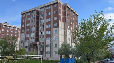 Çınar Emlak'tan Üniversite Tokide Satılık Ara Kat 3+1 Daire